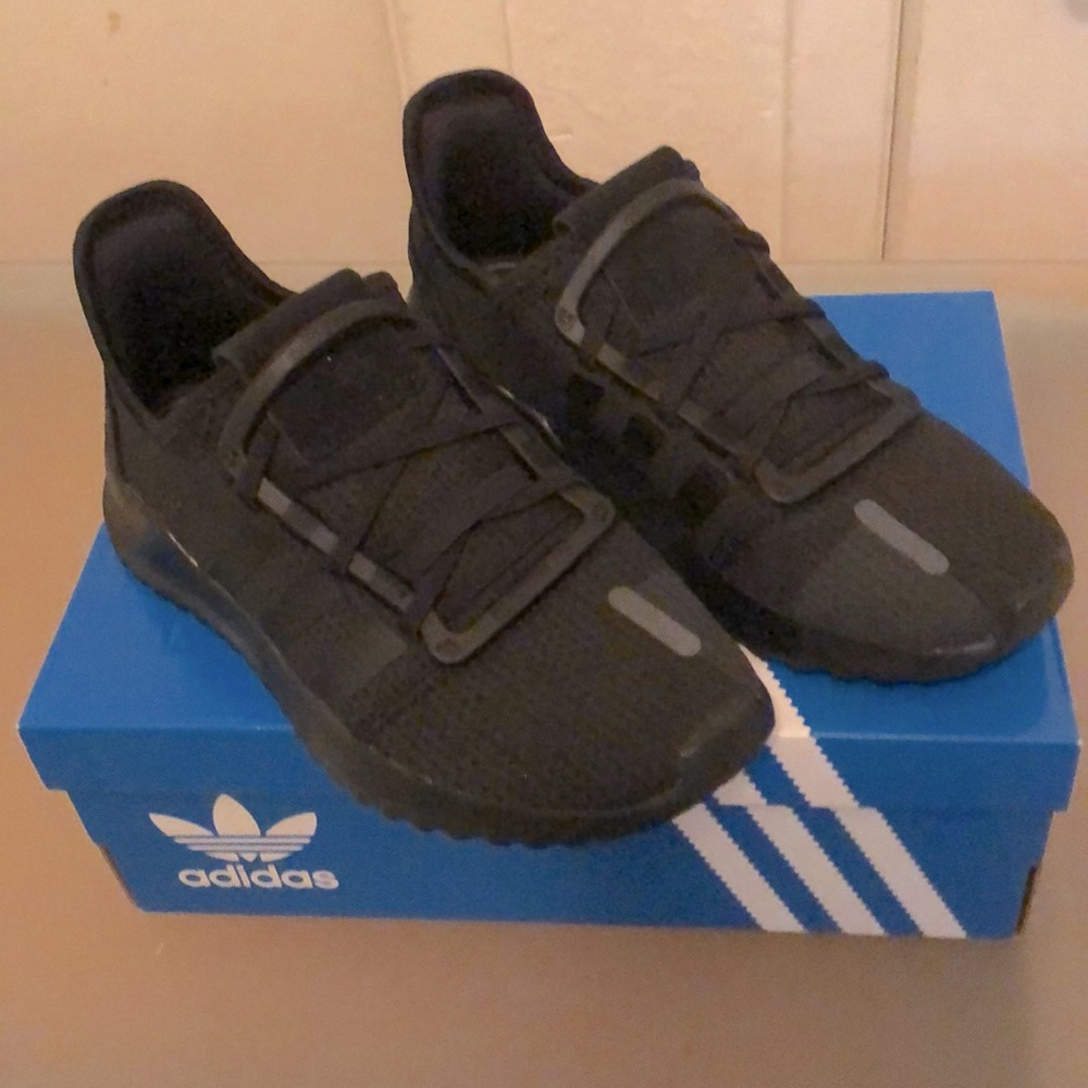 👟ADIDAS Running Shoes 👟 Women / Kids